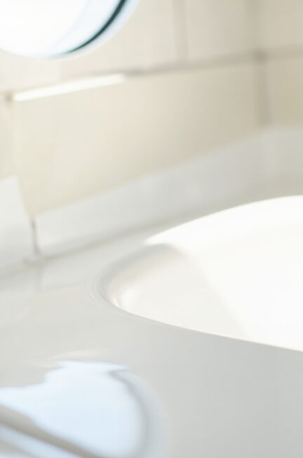 Comment moderniser une salle de bain sans tout casser ?