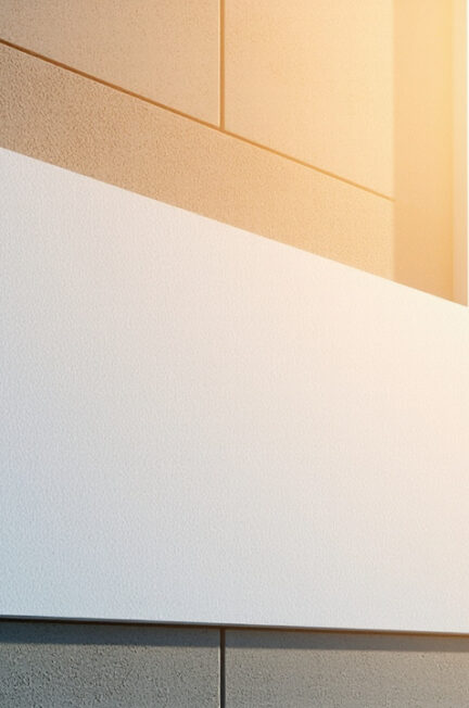 Peindre un mur sans traces : techniques simples pour un résultat parfait